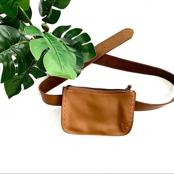Frye Handbags - Frye • Designer Leather Belt Bag Fanny